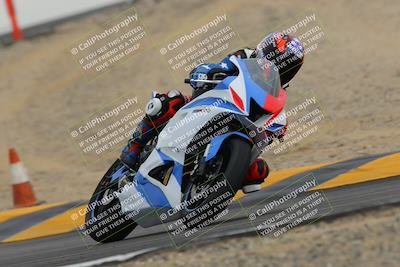 media/Jan-14-2023-SoCal Trackdays (Sat) [[497694156f]]/Turn 12 (120pm)/